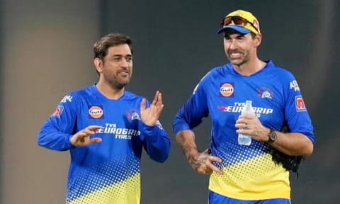 Chennai Super Kings captain MS Dhoni and team coach Stephen Fleming during the practice (PTI)