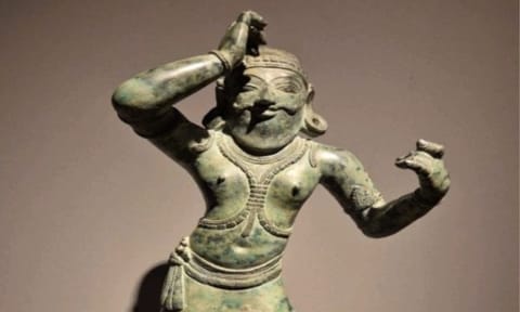 The stolen Idol 