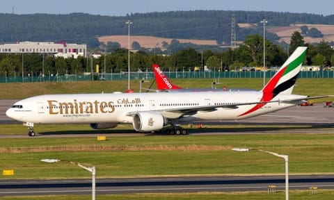 Emirates Airlines flight 