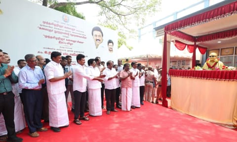 Udhayanidhi Stalin unveils a bust of former Chief Minister M Karunanidhi at Taramani on Monday 