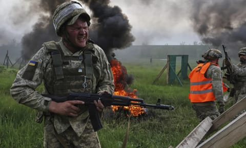 Russia seizes Ukrainian border villages (image:AP) 