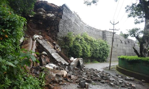 A retaining wall in Lovedale in the Nilgiris collapsed due to rains.