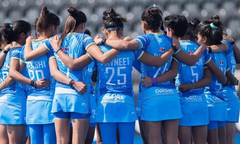 India women suffers 3-2 defeat (Hockey India) 