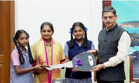  Governor R N Ravi on Friday handed over a new auto to Amala, a woman auto-driver, at Raj Bhavan
