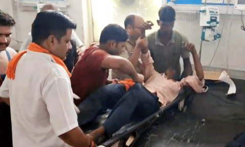Injured being brought to a hospital after a stampede broke out at Mansa Devi temple, in Haridwar (PTI)