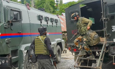 Security forces (PTI)