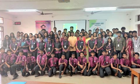 JMC department of SRM IST conducts media literacy workshop for school students 