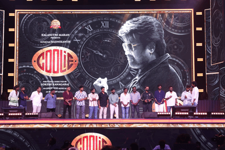 Coolie movie team