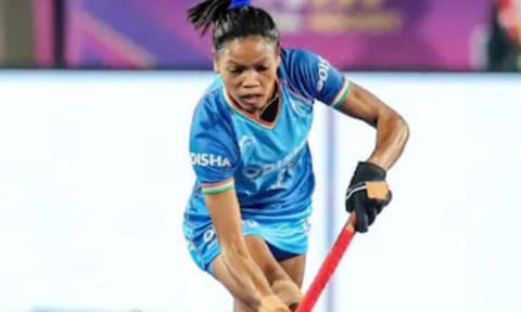 Seasoned mid-fielder Salima Tete (X) 