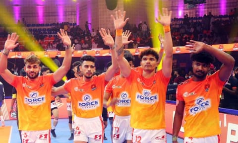  Puneri Paltan players after the end of previous season