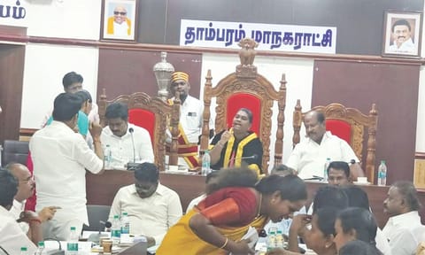 An argument between the Mayor and zonal chairman during the council meet held on Monday 