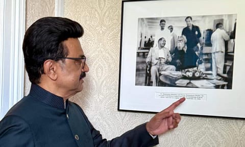 CM Stalin (X) 