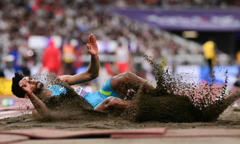 Murali Sreeshankar in action during the qualifying round 
