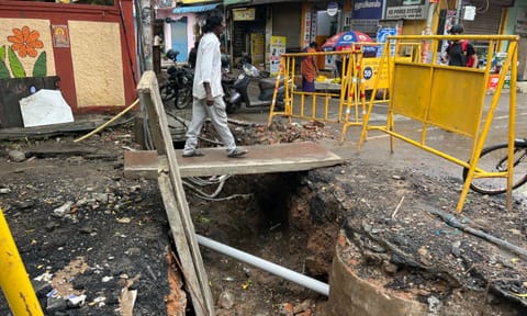 Ongoing Storm Water Drain (SWD) work at Old Mambalam Road.