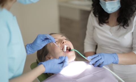 Bacteria in your mouth may trigger Parkinson's disease (Pexels)