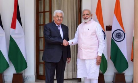 File image of Palestinian President Mahmoud Abbas, and Indian PM Narendra Modi (PTI) 