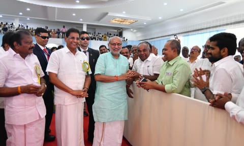Vice President CP Radhakrishnan being greeted during a felicitation function
at his hometown in Tirupur on Wednesday