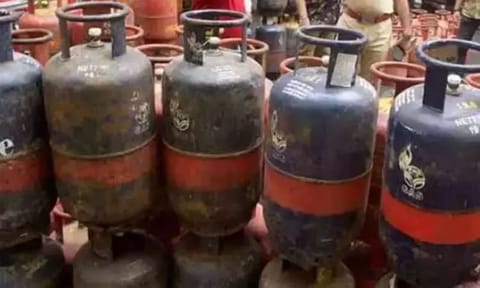 Gas cylinders