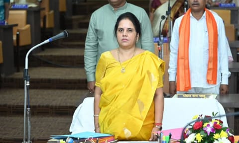 Mayor Meenal Choubey (insta/meenalchoubeybjp) 