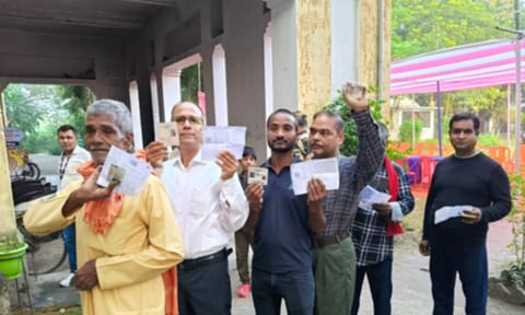 Visual from a voting booth in Bihar (IANS) 
