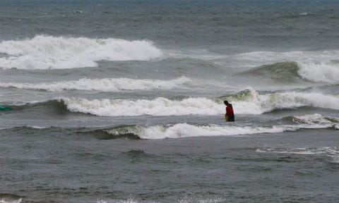 Marina Beach (Hemanathan M)