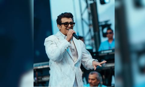 Sonu Nigam (Insta/sonunigamofficial) 
