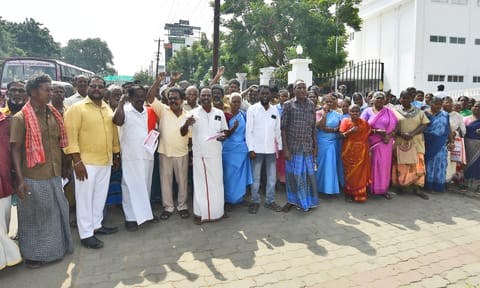 Cleanliness workers protest against the civic administration