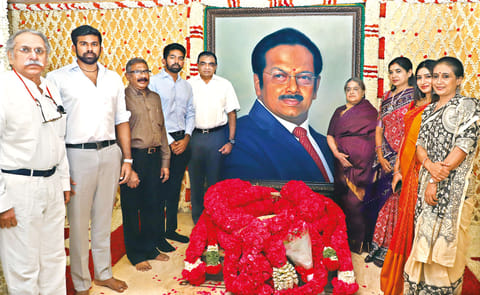 Leaders pay tribute to late Dr Sivanthi Aditanar