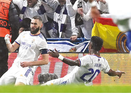 Benzema sets up Real’s 3-1 win