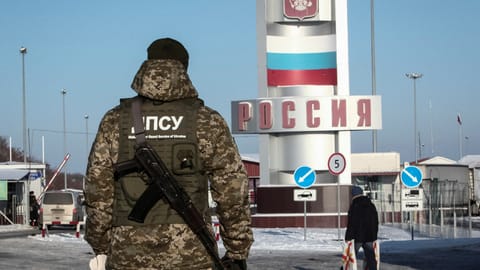 Ukrainian State Border Guard member.