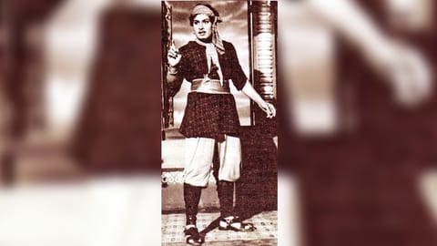 MGR in Malaikallan