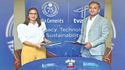 Rupa Gurunath and Vidyashankar C after signing MOU