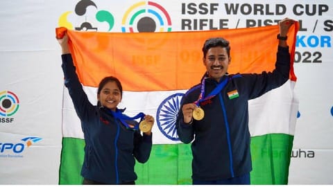 Mehuli Ghosh and Shahu Tushar
