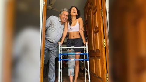 Actress Samyuktha Hegde with her father