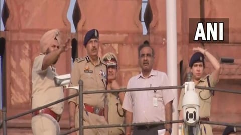 Delhi Police has decided to install more than 1,000 Internet Protocol (IP) based CCTV cameras in and around Red Fort here.