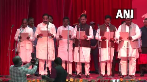Congress MLA Murari Prasad Gautam, RJD MLA Mohammad Israil Mansuri and others take oath as ministers in the Bihar cabinet.
