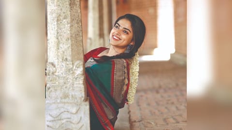Actress Siddhi Idnani