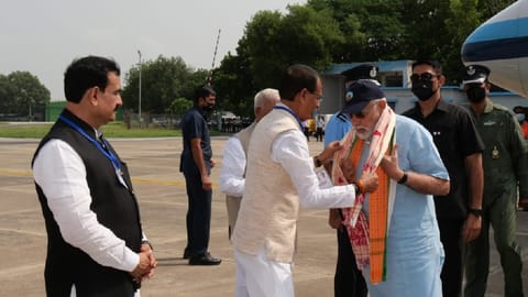 Prime Minister Narendra Modi landed at the Indian Air Force Station in Gwalior, Madhya Pradesh