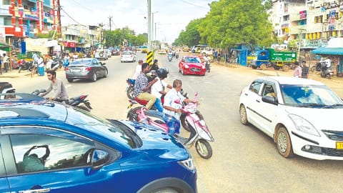 Struggling for amenities, residents pin hopes on CM’s initiative