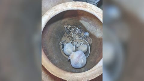 The intact burial urn unearthed at Kondagai village in Sivaganga.