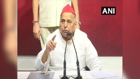 SP leader Mulayam Singh Yadav