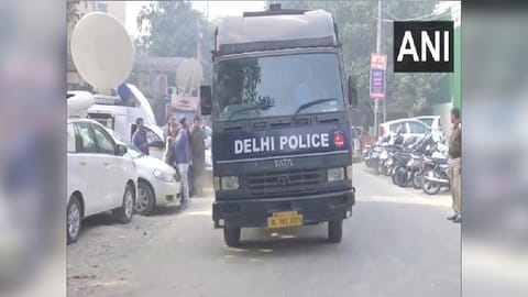 Aaftab taken to Forensic Science Laboratory office amid high security