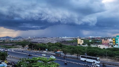 TN coastal and adjoining districts will receive heavy to very heavy rain from November 10