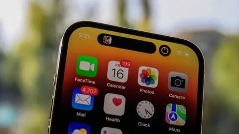 The back edges of the iPhone 15 are expected to be rounded to create a new border
