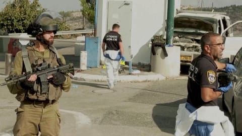 Israeli troops