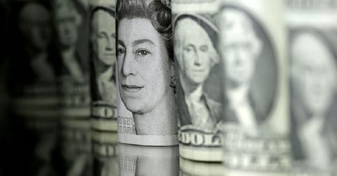 Pound and Dollar banknotes