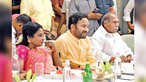Union Minister G Kishan Reddy along with Puducherry Lt Governor Tamilisai Soundararajan and CM N Rangasamy inaugurating tourism projects