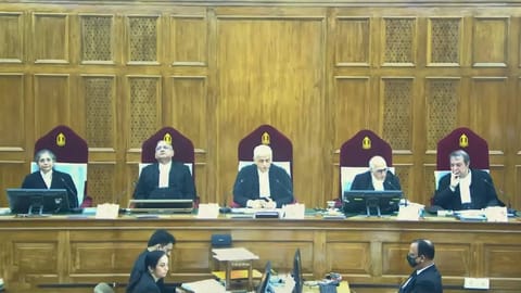 A bench of Supreme Court judges during the verdict on 10 per cent quota in colleges and government jobs for the Economically Weaker Sections (EWS) on Monday.