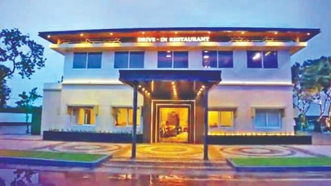 Tamil Nadu Tourism Development Corporation's new drive-in restaurant