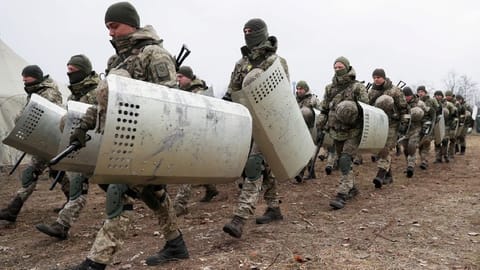 Members of the Ukrainian State Border Guard Service